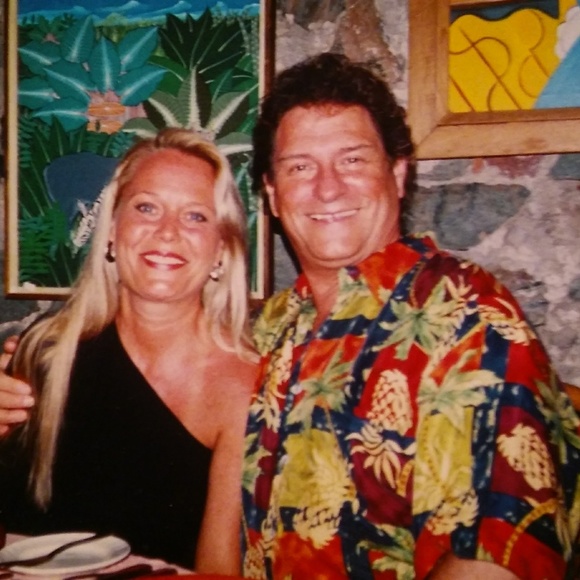 Meet your Posher, Tamara - Picture 2 of 2